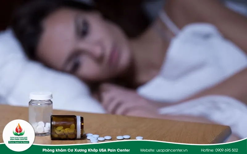Mất ngủ và thói quen dùng thuốc ngủ: Giải pháp tạm thời hay nguy cơ dài lâu?