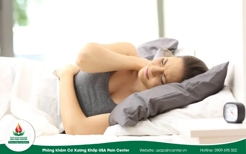ngủ sia tư thế dẫn tới đau cổ vai gáy
